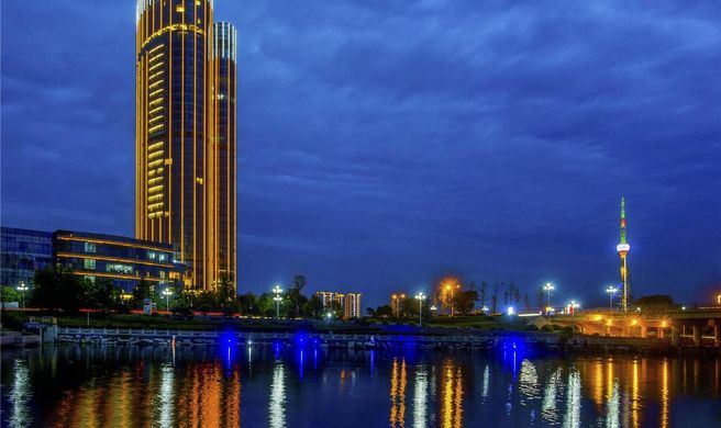 Pullman Linyi Lushang Exterior