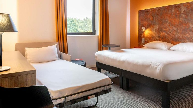 <b>Ibis Styles Toulouse Cite Espace Room</b>. Images powered by <a href="https://iceportal.shijigroup.com/" title="IcePortal" target="_blank">IcePortal</a>.