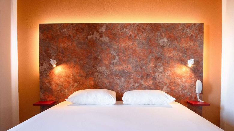 <b>Ibis Styles Toulouse Cite Espace Suite</b>. Images powered by <a href="https://iceportal.shijigroup.com/" title="IcePortal" target="_blank">IcePortal</a>.