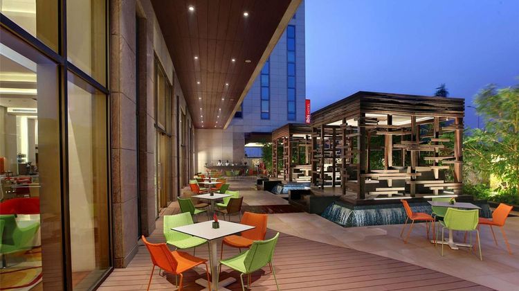 Ibis Delhi Airport Exterior