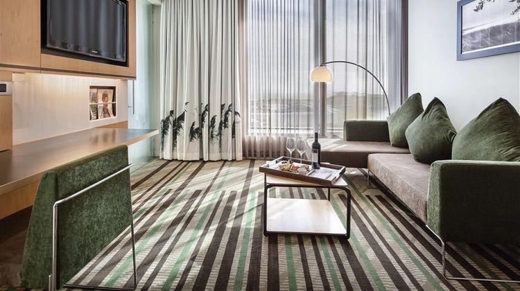 Novotel Auckland Airport Room