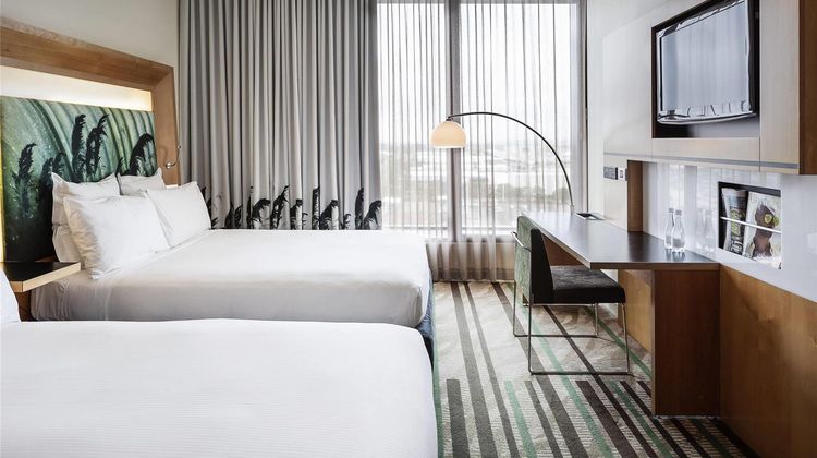 Novotel Auckland Airport Room