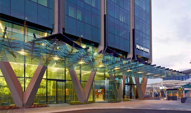 Novotel Auckland Airport Exterior