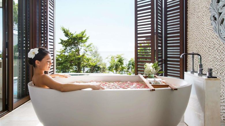 <b>Pullman Phuket Arcadia Naithon Beach Suite</b>. Images powered by <a href="https://iceportal.shijigroup.com/" title="IcePortal" target="_blank">IcePortal</a>.