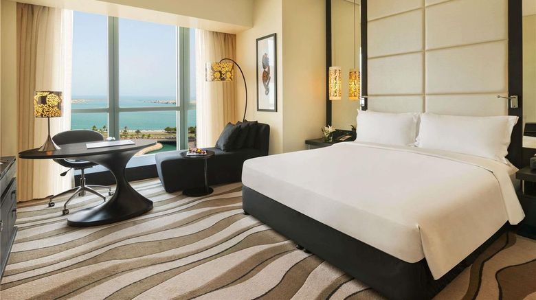 <b>Sofitel Abu Dhabi Corniche Room</b>. Images powered by <a href="https://iceportal.shijigroup.com/" title="IcePortal" target="_blank">IcePortal</a>.