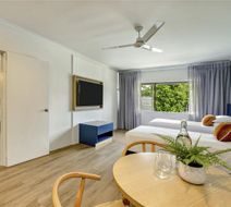 Mercure Cairns Room