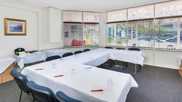 Mercure Cairns Meeting