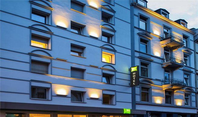 Ibis Styles Frankfurt City Hotel Exterior