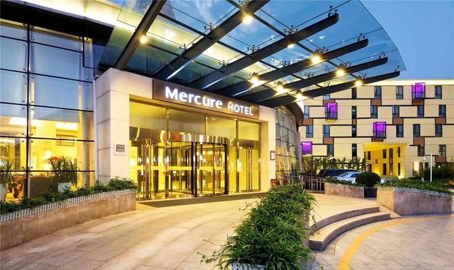 Mercure Beijing Downtown Exterior