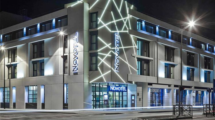 Novotel Avignon Centre Exterior