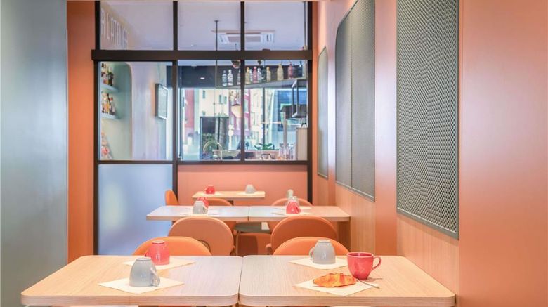 <b>Ibis Styles Paris Porte d'Orleans Restaurant</b>. Images powered by <a href="https://iceportal.shijigroup.com/" title="IcePortal" target="_blank">IcePortal</a>.