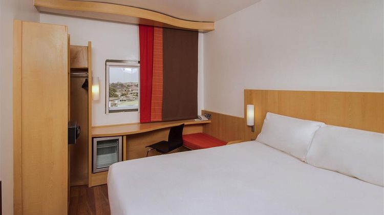 Ibis Lagos Ikeja Room