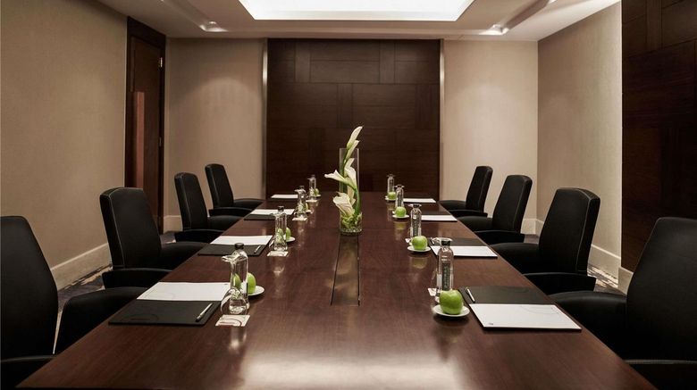 <b>Pullman Hanoi Meeting</b>. Images powered by <a href="https://iceportal.shijigroup.com/" title="IcePortal" target="_blank">IcePortal</a>.