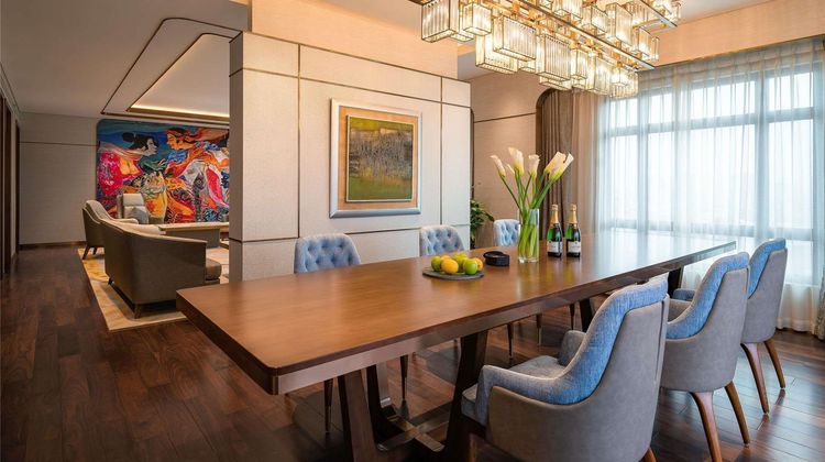 Pullman Hanoi Suite