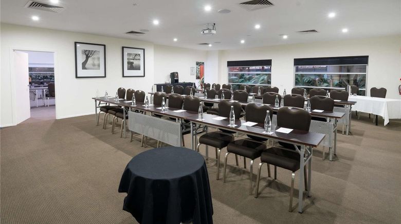 <b>Mercure Clear Mountain Lodge Meeting</b>. Images powered by <a href="https://iceportal.shijigroup.com/" title="IcePortal" target="_blank">IcePortal</a>.