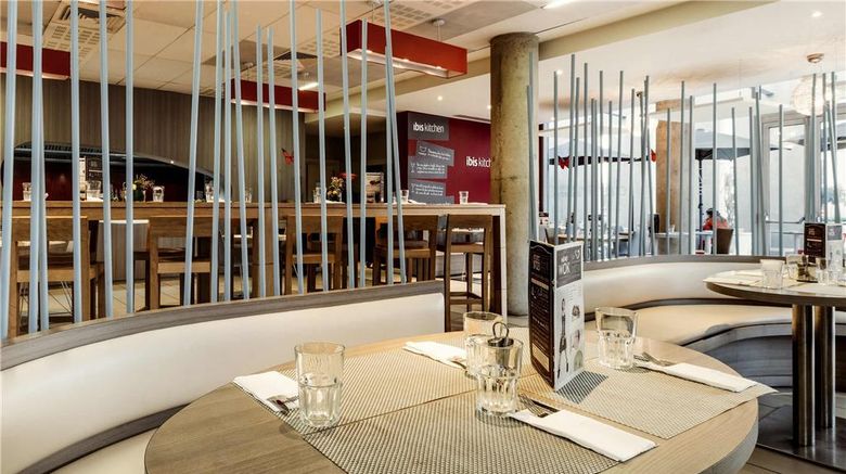 <b>Ibis Casablanca Nearshore Restaurant</b>. Images powered by <a href="https://iceportal.shijigroup.com/" title="IcePortal" target="_blank">IcePortal</a>.