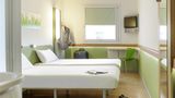 Ibis Budget Lleida Room