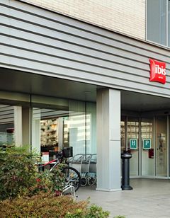 Ibis Lleida Hotel