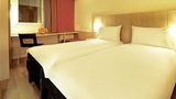 Ibis Lleida Hotel Room