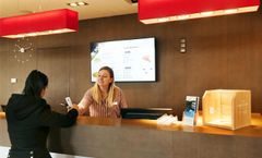 Ibis Lleida Hotel