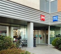 Ibis Lleida Hotel Exterior