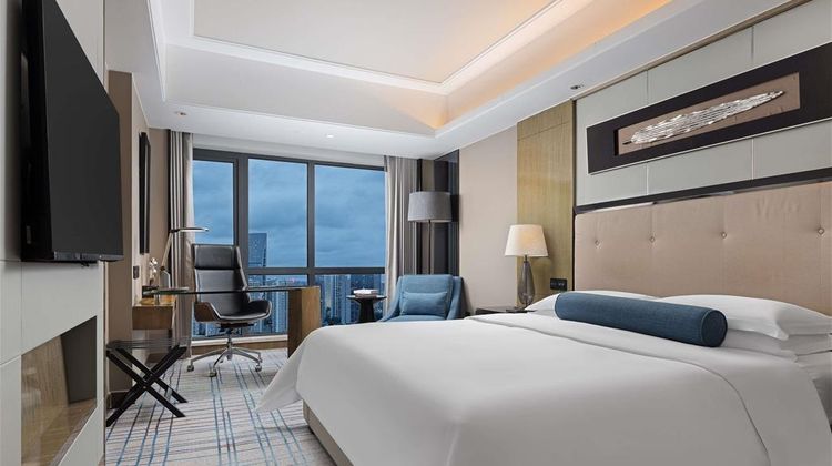 Pullman Shanghai Jing'an Hotel Room