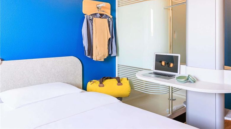 <b>Ibis Budget Lausanne Bussigny Room</b>. Images powered by <a href="https://iceportal.shijigroup.com/" title="IcePortal" target="_blank">IcePortal</a>.