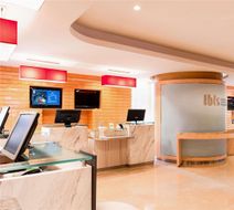 Ibis Hong Kong Central & Sheung Wan Exterior