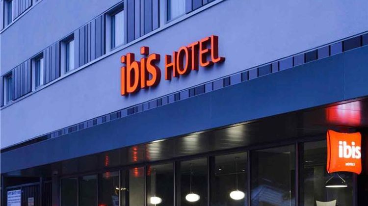 Ibis London Shepherds Bush Exterior