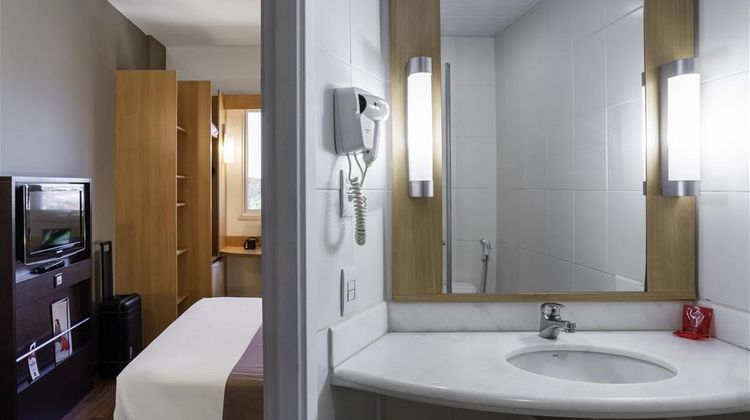 Ibis Jaboticabal Room