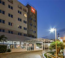 Ibis Jaboticabal Exterior