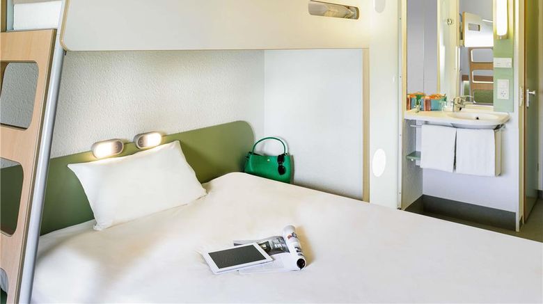 <b>Ibis Budget Sevilla Room</b>. Images powered by <a href="https://iceportal.shijigroup.com/" title="IcePortal" target="_blank">IcePortal</a>.