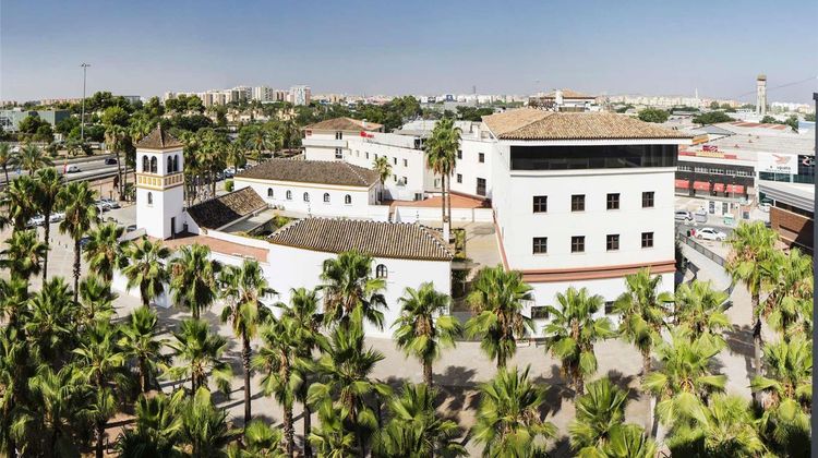 Ibis Budget Sevilla Exterior