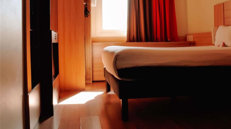 <b>Ibis Santiago Providencia Room</b>. Images powered by <a href="https://iceportal.shijigroup.com/" title="IcePortal" target="_blank">IcePortal</a>.