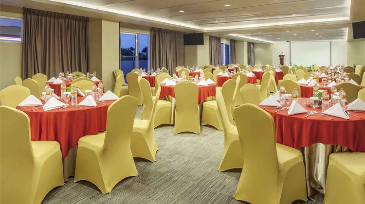 Ibis Surabaya City Center Meeting