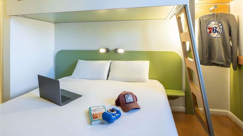 <b>Ibis Budget Brussel South Ruisbr Room</b>. Images powered by <a href="https://iceportal.shijigroup.com/" title="IcePortal" target="_blank">IcePortal</a>.