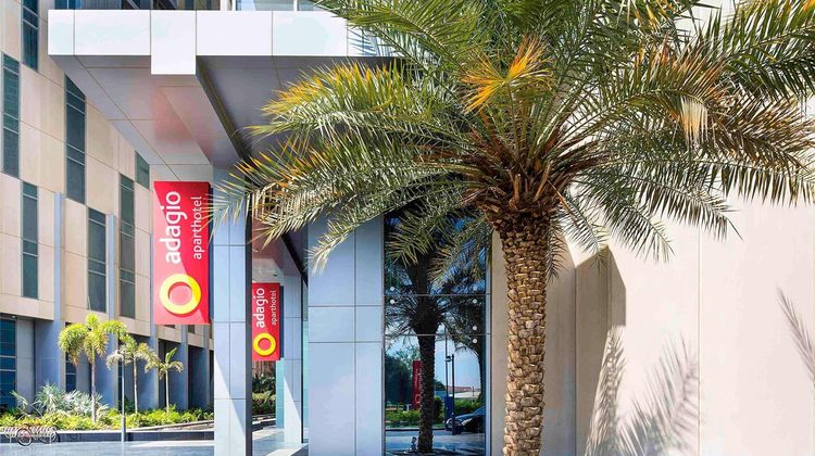 Adagio Al Bustan Abu Dhabi Exterior