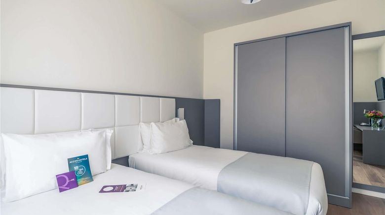 <b>Mercure Milano Solari Room</b>. Images powered by <a href="https://iceportal.shijigroup.com/" title="IcePortal" target="_blank">IcePortal</a>.