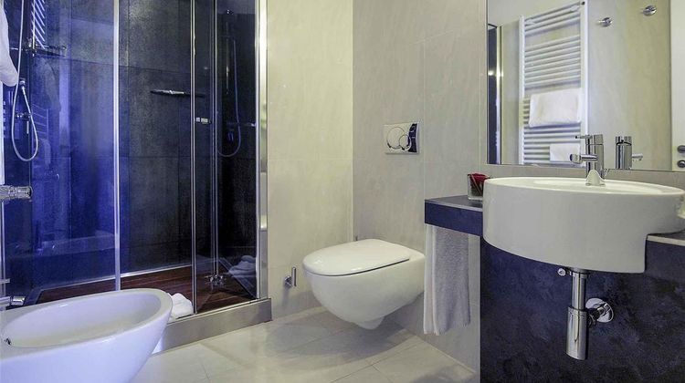 Mercure Milano Solari Exterior