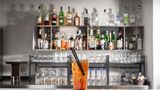 <b>Mercure Milano Solari Restaurant</b>. Images powered by <a href="https://iceportal.shijigroup.com/" title="IcePortal" target="_blank">IcePortal</a>.