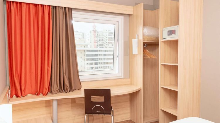 Ibis Santiago Las Condes Room