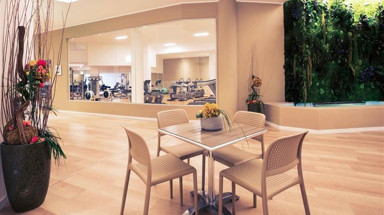 Mercure Olbia Hermaea Exterior
