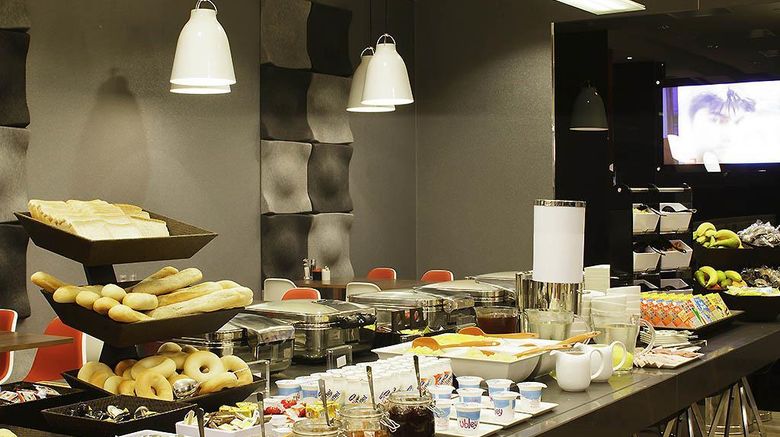 <b>Ibis London Blackfriars Restaurant</b>. Images powered by <a href="https://iceportal.shijigroup.com/" title="IcePortal" target="_blank">IcePortal</a>.