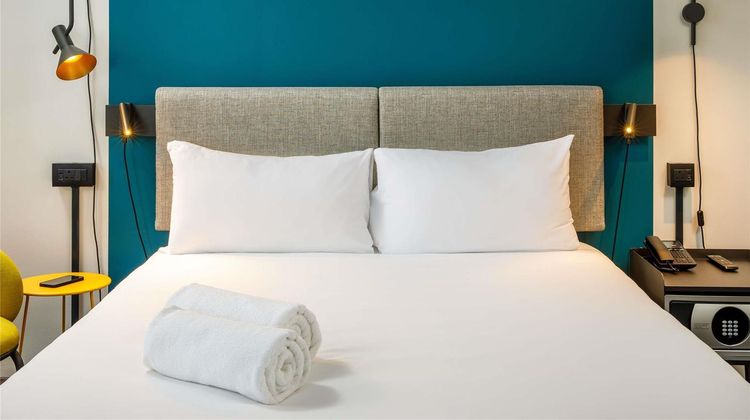 Ibis London Blackfriars Room