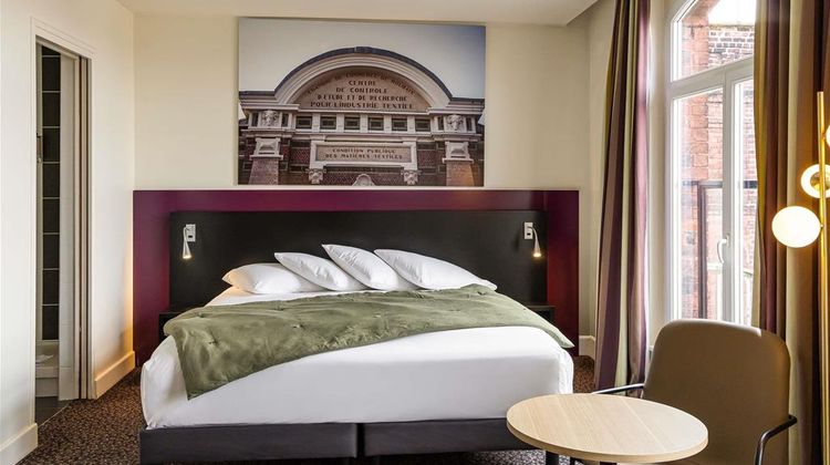 Mercure Lille Roubaix Grand Hotel Room