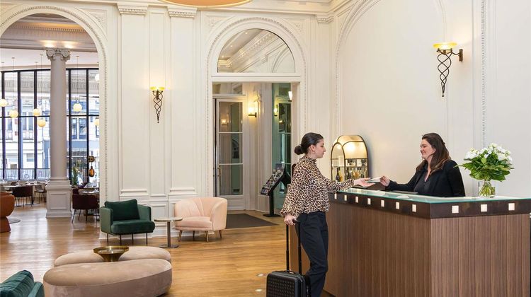 Mercure Lille Roubaix Grand Hotel Exterior