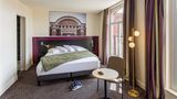 <b>Mercure Lille Roubaix Grand Hotel Room</b>. Images powered by <a href="https://iceportal.shijigroup.com/" title="IcePortal" target="_blank">IcePortal</a>.