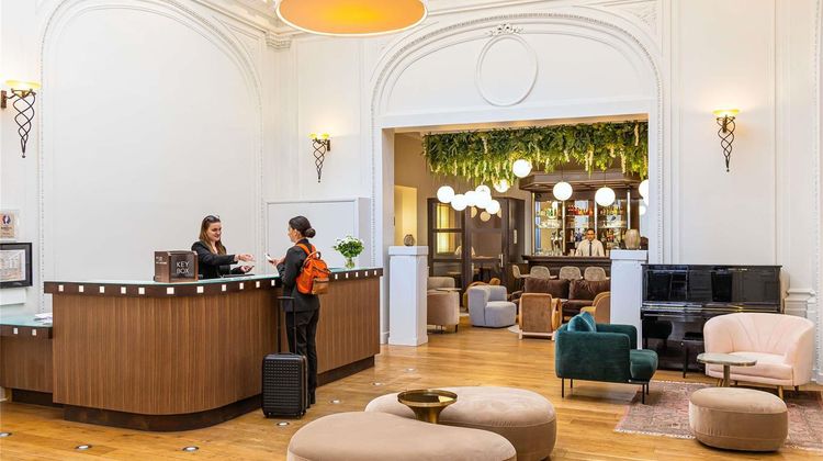 Mercure Lille Roubaix Grand Hotel Exterior