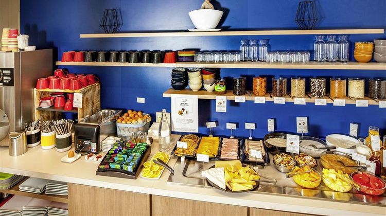Ibis Styles Paris Cadet Lafayette Restaurant