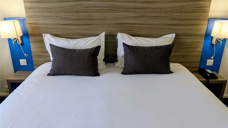 <b>Ibis Styles Grenoble Centre Gare Room</b>. Images powered by <a href="https://iceportal.shijigroup.com/" title="IcePortal" target="_blank">IcePortal</a>.